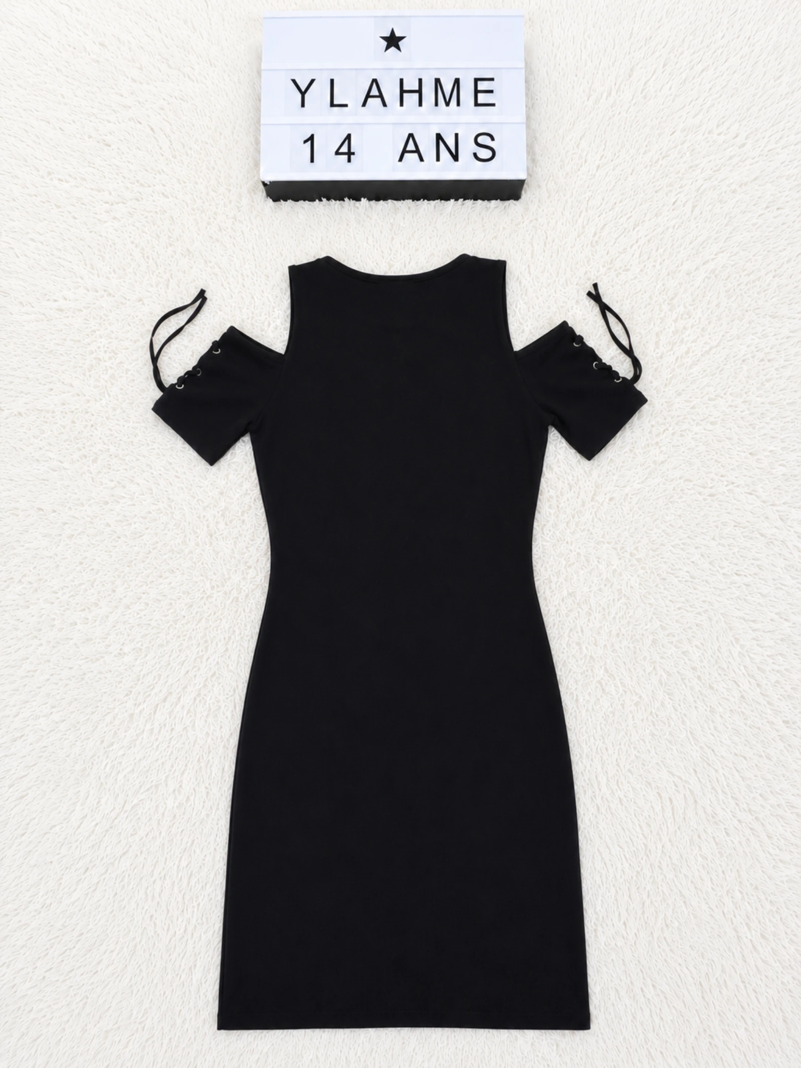 Robe Jennyfer preta com ombros descobertos e laços – Tamanho S 14 anos 👒 – photo 4